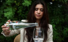 Nước khoáng vừa trở thành biểu tượng xa xỉ mới tại một quốc gia: Người thượng lưu là phải nếm được nước đến từ đâu trên thế giới