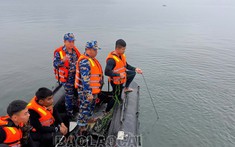 CẬP NHẬT: Tìm thấy 1 nạn nhân mất tích trong vụ lật tàu khách trên hồ Thác Bà