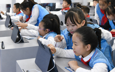 AI là công cụ hỗ trợ hay đang làm giảm khả năng tự học của học sinh, sinh viên?