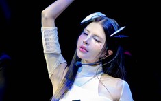 Mai Dora ngưỡng mộ, quyết học hỏi đàn chị Chi Pu khi gặp định kiến “hot girl đi hát”