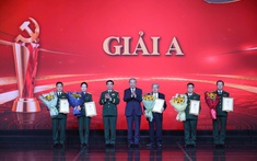 Tổng Bí thư Tô Lâm dự tổng kết, trao giải cuộc thi 'Vững bước dưới cờ Đảng'