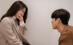 Lấy được vợ trẻ đẹp, ai cũng khen tôi có phúc phần, nhưng chỉ được 6 tháng thì tôi đã thấy sợ vợ mình