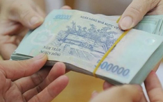 Vừa có thưởng Tết thì bạn thân gọi vay gấp vì bố ốm nặng, tôi không ngờ vì chuyện đó mà lại đẩy hôn nhân của mình vào rạn nứt