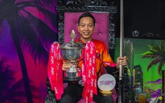 Cầm cúp vô địch và vị trí top 1 thế giới: Cơ thủ Dương Quốc Hoàng nói gì về cảm giác "sĩ" nhất sự nghiệp?