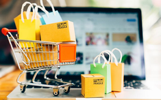 Khi ngày càng nhiều người trẻ bắt đầu bán hàng online: Những nền tảng "đơn giản hóa vận hành" đang trở thành xu hướng