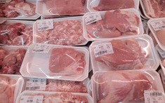 Thịt heo đóng khay trong siêu thị: Nhân viên nói thẳng "khay nào nên tránh"