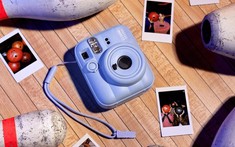 Fujifilm instax mini 13 lộ diện với thiết kế mới, bổ sung hẹn giờ chụp và nhiều màu sắc pastel