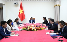 Thủ tướng Phạm Minh Chính điện đàm với Tổng thống Angola, đề nghị hỗ trợ thêm về cung cấp dầu thô và khí đốt