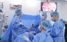 Xuất huyết sau mãn kinh kéo dài, người phụ nữ bất ngờ phát hiện ung thư