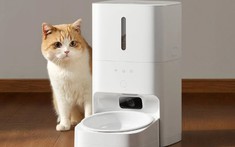 Xiaomi trình làng Mijia Smart Pet Feeder 2 Visual Edition: camera hồng ngoại và AI nhận diện thú cưng