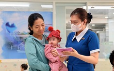 Công tác xã hội trong bệnh viện: “Nhịp cầu nhân ái” và hành trình 10 năm khẳng định vị thế chuyên nghiệp