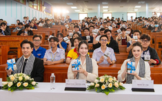 Các hoa á hậu, nghệ sĩ chia sẻ hành trình theo đuổi đam mê với sinh viên