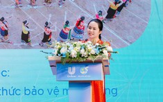 Chuyện phụ nữ biến “rác” thành sinh kế