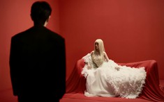 DJ Tít ra mắt bản pop ballad đầu tiên, gây chú ý khi đóng MV cùng ông xã