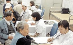 Triển khai cơ chế, chính sách đặc biệt tạo đột phá cho công tác bảo vệ, chăm sóc sức khỏe nhân dân