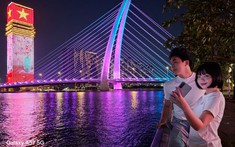 Đi đêm lắm cũng có ngày… bật vibe đêm “sáng tỏa” cùng Galaxy A57/A37 5G