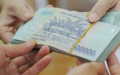 Anh trai thu nhập cao nhưng không giúp em trai lúc khó khăn, câu chuyện khiến mạng xã hội chia thành hai phe