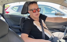 Chồng cũ Thu Phương tại Mỹ: "Tôi ở nhà chăm con, vợ nuôi"