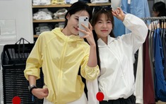 Ra ngoài 30 phút thôi nhưng da xuống tone thấy rõ: Đây là cách phụ nữ Nhật chống nắng mỗi ngày