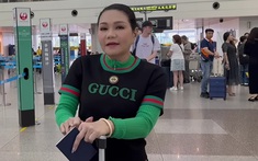 Nữ NSƯT xách vali bay về Mỹ, hứa 1 việc