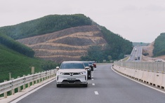 Ở vùng núi sâu vẫn được hỗ trợ kịp thời, dịch vụ hậu mãi VinFast “ghi điểm” với người dùng Việt