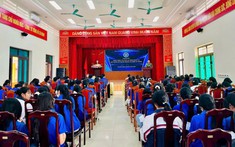 Tháng Thanh niên năm 2026: Quảng Ninh tổ chức 132 lớp “Bình dân học vụ số”, thu hút gần 49 nghìn lượt người tham gia