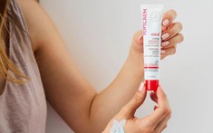 Sống nhanh, da cũng “đuối”: Đâu là giải pháp phục hồi cho làn da thương tổn?