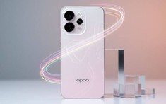 OPPO Reno16 có phụ kiện "màn hình thông minh" độc đáo, chưa rõ để làm gì