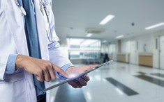 Mỹ lần đầu trả tiền Medicare cho AI chăm sóc bệnh nhân mãn tính
