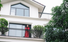 "MC đẹp nhất VTV" nghỉ việc ngay khi cưới thiếu gia kém tuổi: Ở biệt thự trắng xa hoa, hạ sinh quý tử cho gia tộc