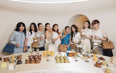 Romy Bakery Pop-up: Vừa xem, vừa ăn, vừa chơi trong không gian thời trang có "1-0-2"