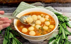 Tôi khiến cả nhà "tròn mắt" vì món ăn lần đầu nấu nhưng hương vị ngon tuyệt, ai cũng xì xụp húp sạch cả nước dùng