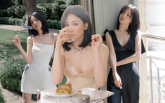 Song Hye Kyo đổi kiểu tóc, dân mạng lại chỉ ngắm làn da: 44 tuổi vẫn trong veo như ngọc nhờ 1 mẹo ngăn tia UV không cần bôi đắp
