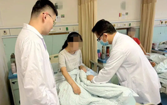 Cô gái trẻ mắc bệnh lạ vào mỗi thứ 7, Chủ Nhật, bác sĩ kinh ngạc phát hiện nguyên nhân là loại nước nhiều người uống mỗi ngày