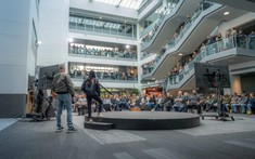 CEO mới của Xbox "thay máu" hầu hết lãnh đạo bằng người từ nhóm AI của Microsoft