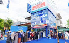 2.678 nhà thuốc trên toàn quốc - Dấu ấn gần một thập kỷ Long Châu vươn mình vì một Việt Nam khỏe mạnh
