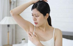 Nhiều người mới ngoài 40 đã bắt đầu xuất hiện "mùi tuổi tác": Bác sĩ chỉ ra 5 vị trí nặng mùi nhất