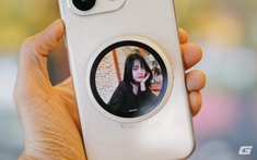 Món phụ kiện độc đáo của OPPO khiến hội chị em 'nghiện selfie' thích mê