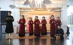 Người trẻ tìm về không gian văn hóa truyền thống tại “Xoan mở hội”
