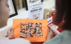 Hàng trăm khán giả trẻ "chạm" vào di sản trong đêm nghệ thuật "Hồn trên giấy mộc"