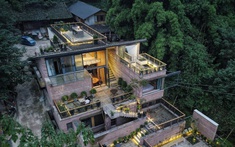 Kiến trúc sư thất nghiệp chi 6,5 tỷ xây nhà 300m2 trên núi, sống chill cùng bố mẹ: Uống trà trên nóc nhà, không có hàng rào