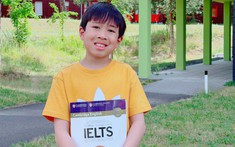 Cậu bé lớp 4 đạt IELTS 8.0 ngay lần đầu, sử dụng tốt 3 ngôn ngữ