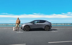 Lynk & Co tăng tốc chiến lược điện hóa bằng mẫu SUV đô thị mới