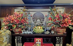 Đừng đặt 3 loại hoa này trên bàn thờ
