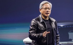 Áo khoác da biểu tượng của Jensen Huang được đấu giá gần 1 triệu USD: Toàn bộ số tiền sẽ hỗ trợ các tài năng công nghệ trẻ