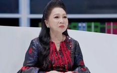 Nữ NSND đi hát có xe công an đưa đón