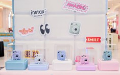 Fujifilm instax ra mắt instax mini 13, mang đến không gian đa trải nghiệm với loạt hoạt động thú vị cho giới trẻ