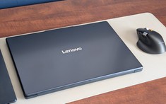 Laptop IdeaPad 3 và 5: Số lớn hơn chưa chắc đáng mua hơn