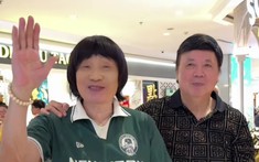 Cặp vợ chồng NSƯT từ Mỹ về gặp mặt một NSND nổi tiếng