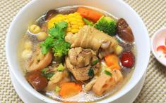 3 thói quen nấu canh cần bỏ ngay